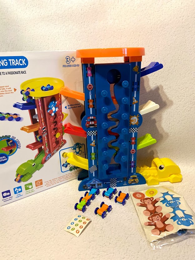 6846